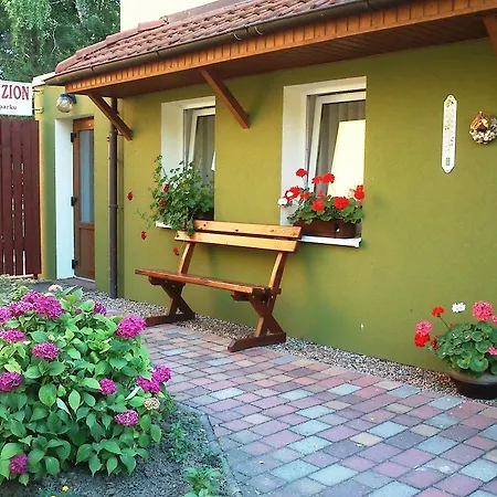 V Parku Cejkovice (Hodonin)